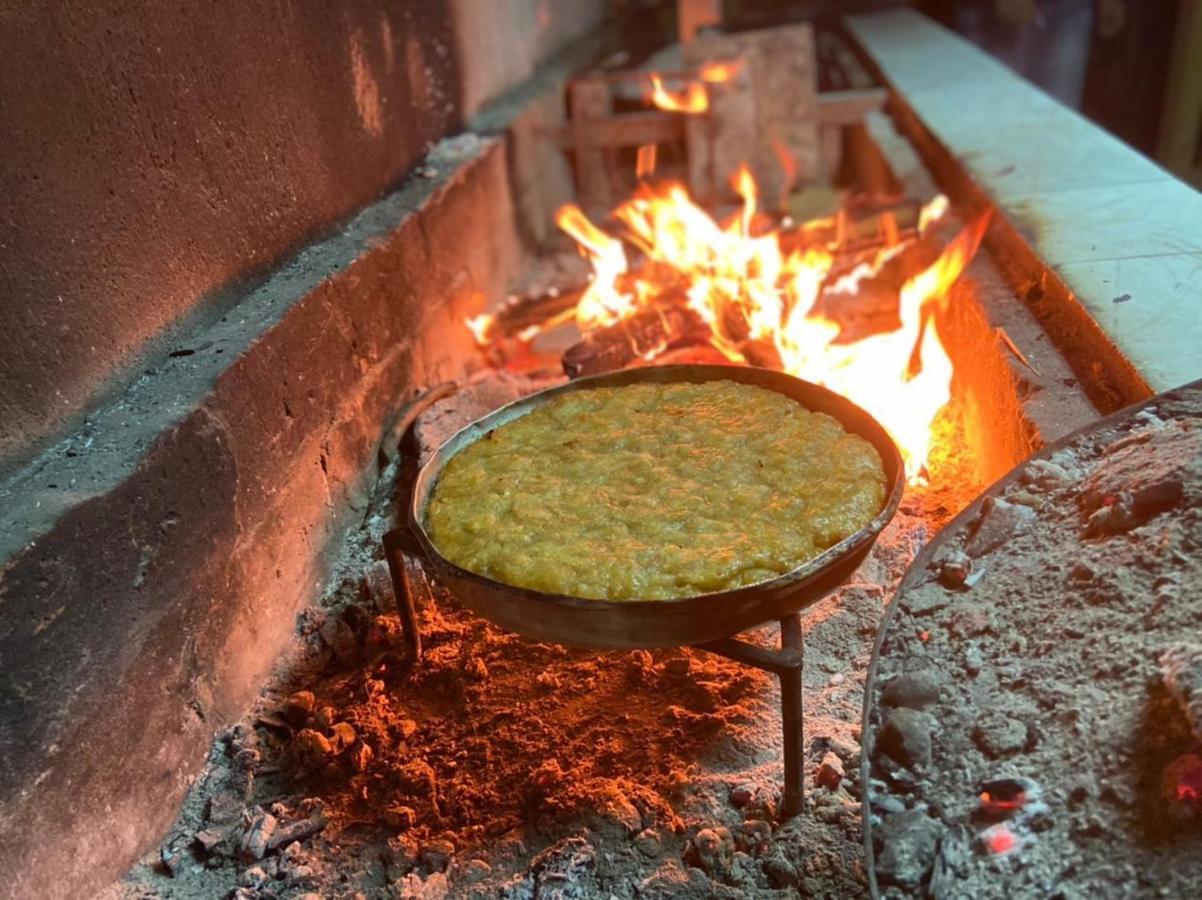 Hotel Bujtina Vjosa Memaliaj Zewnętrze zdjęcie
