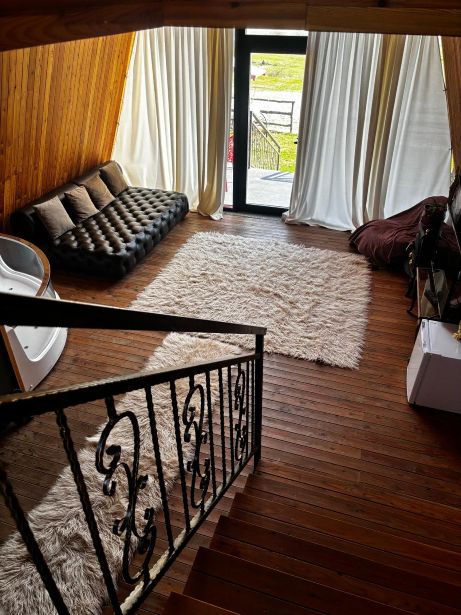 Hotel Bujtina Vjosa Memaliaj Zewnętrze zdjęcie